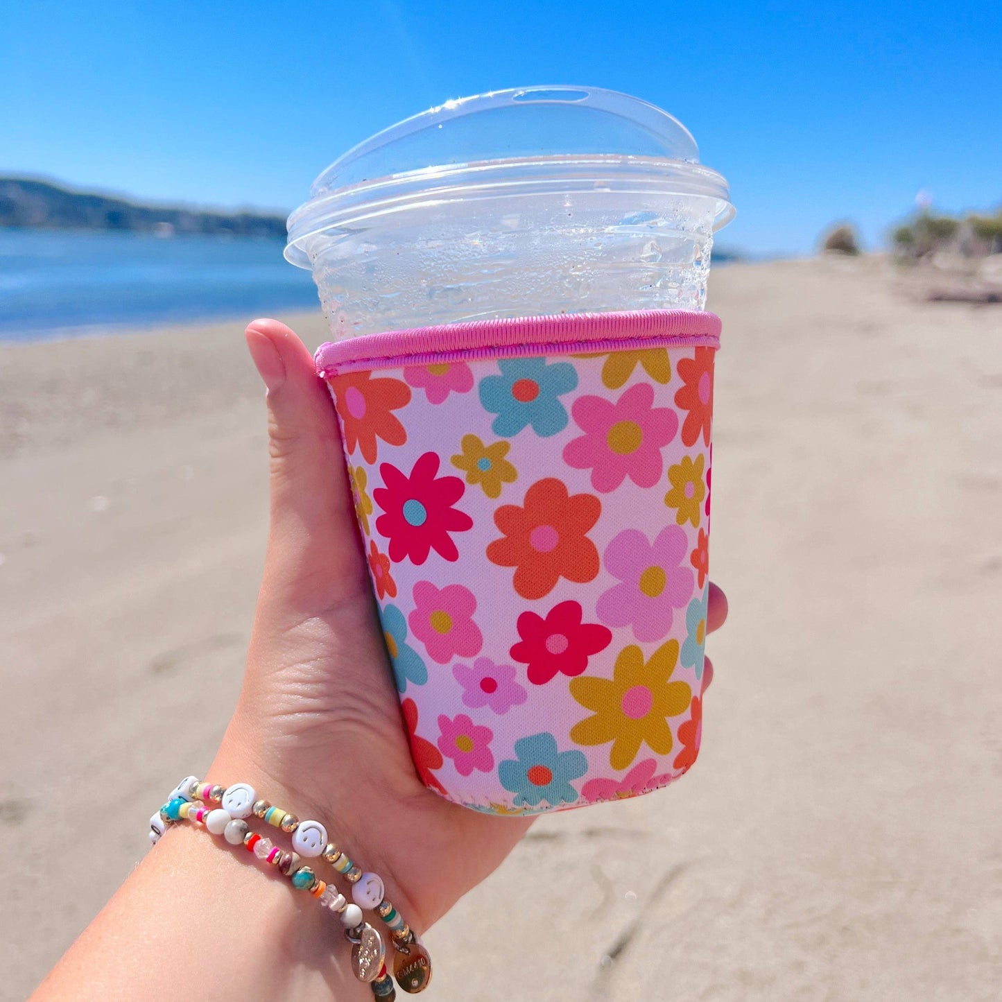 Cutie Cup Cover - Retro Florals